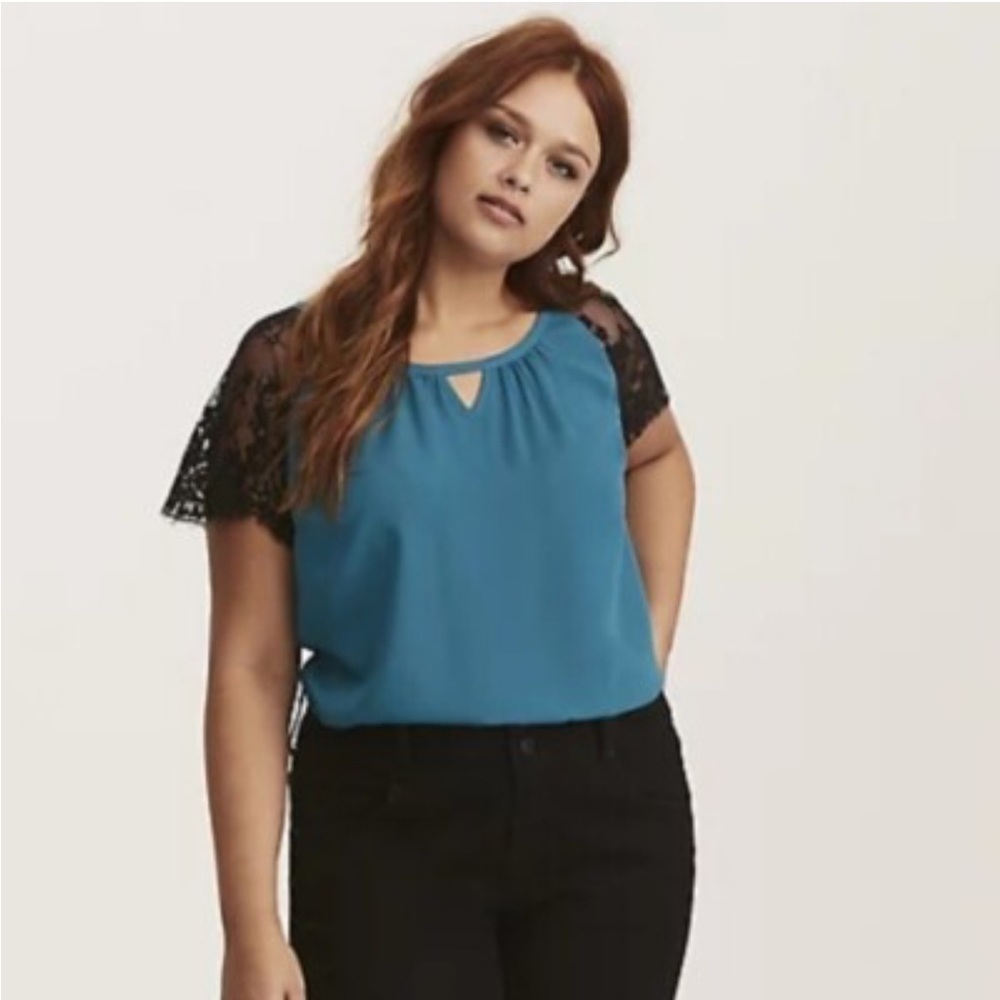 Torrid Turquoise Lace Sleeve Blouse 0X Teal Blue Georgette Top Flowy Feminine - Picture 7 of 7